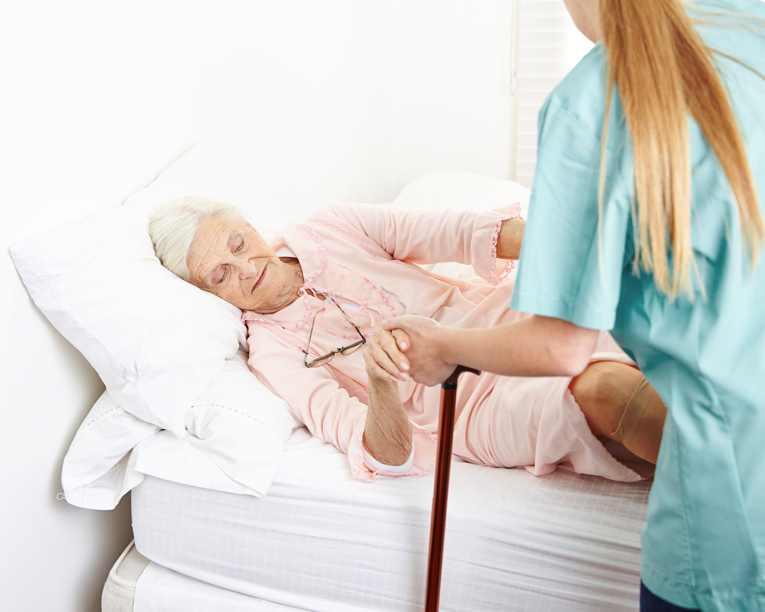 Bed Exercises for Elderly: Best Exercises for Bedbound Seniors 